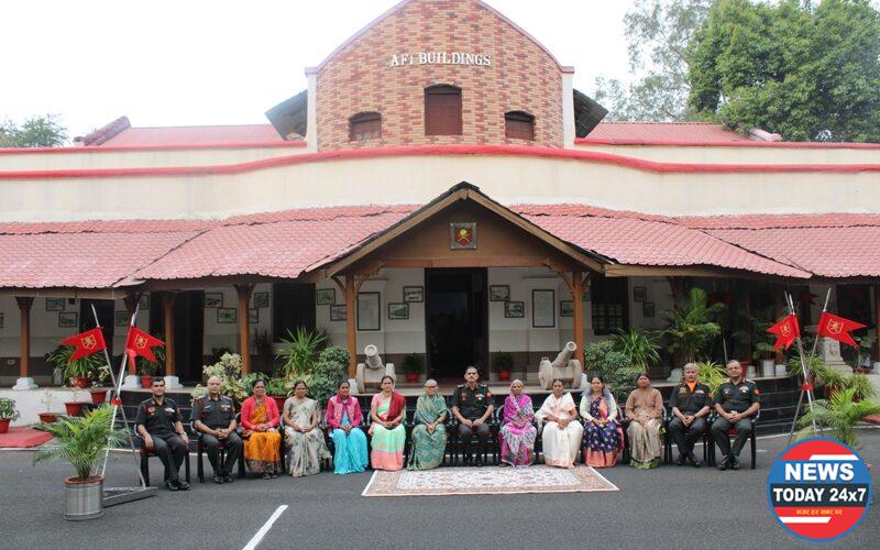 ARMY FELICITATES NEEDY WIDOWS AND DISTRESSED  EX SERVICEMEN ON 47 TH ARMY DAY