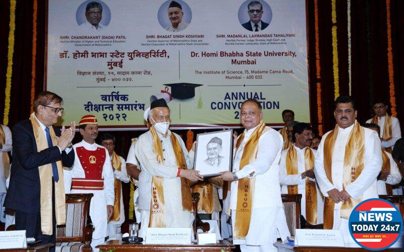 Maharashtra Governor presides over the First Convocation of Dr. Homi Bhabha State University