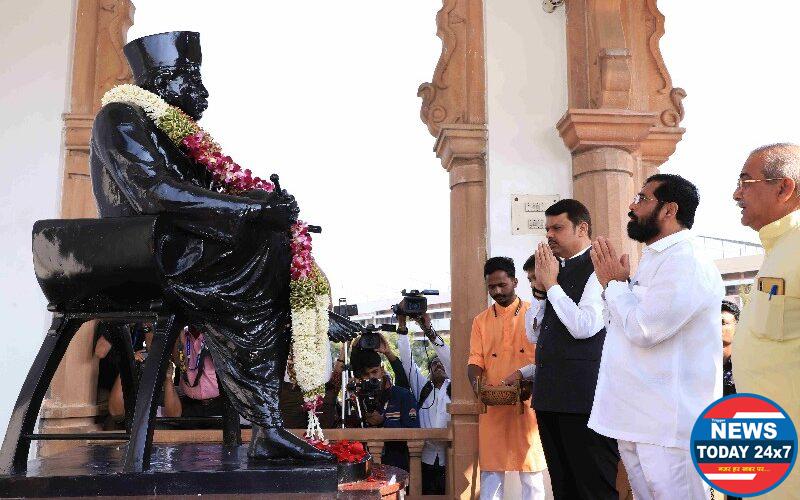 डॉ.हेडगेवार स्मृतिमंदिर,गोवारी शहीद स्मारक व दीक्षाभूमीस मुख्यमंत्री, उपमुख्यमंत्र्यांची भेट