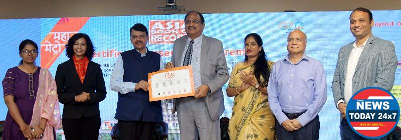 Asia Book of Record Citation Presented to Maha Metro by DCM