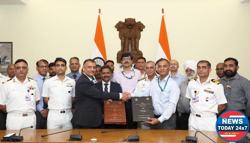 Aatmanirbhar Bharat: MoD inks contract with BrahMos Aerospace Private Limited for Next Generation Maritime Mobile Coastal Batteries (Long range) & BrahMos Missiles worth Rs 1,700 crore