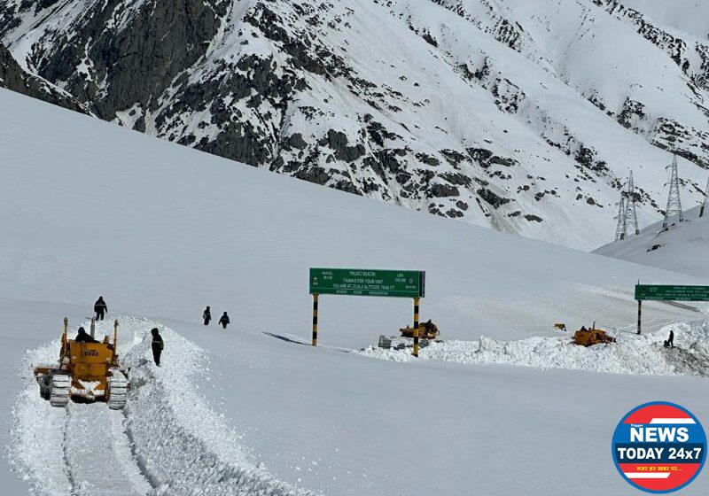 Border Roads Organisation opens strategic Zoji La Pass after a closure of only 68 days, Connectivity to Ladakh & Gurez Valley restored 