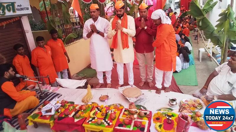 हनुमान जन्मोत्सव पर श्रीवासनगर मे 11कुण्डीय रुद्र यज्ञ का समापन