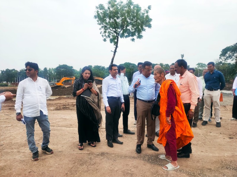 दीक्षाभूमीवरील प्रस्तावित पार्किंगची जागा पाच दिवसात समतल