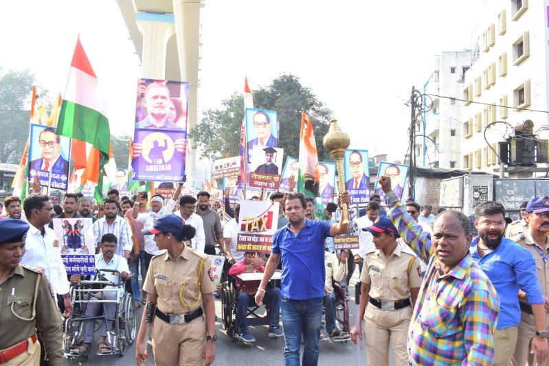 बंटी शेळके का विधानभवन पर हल्लाबोल